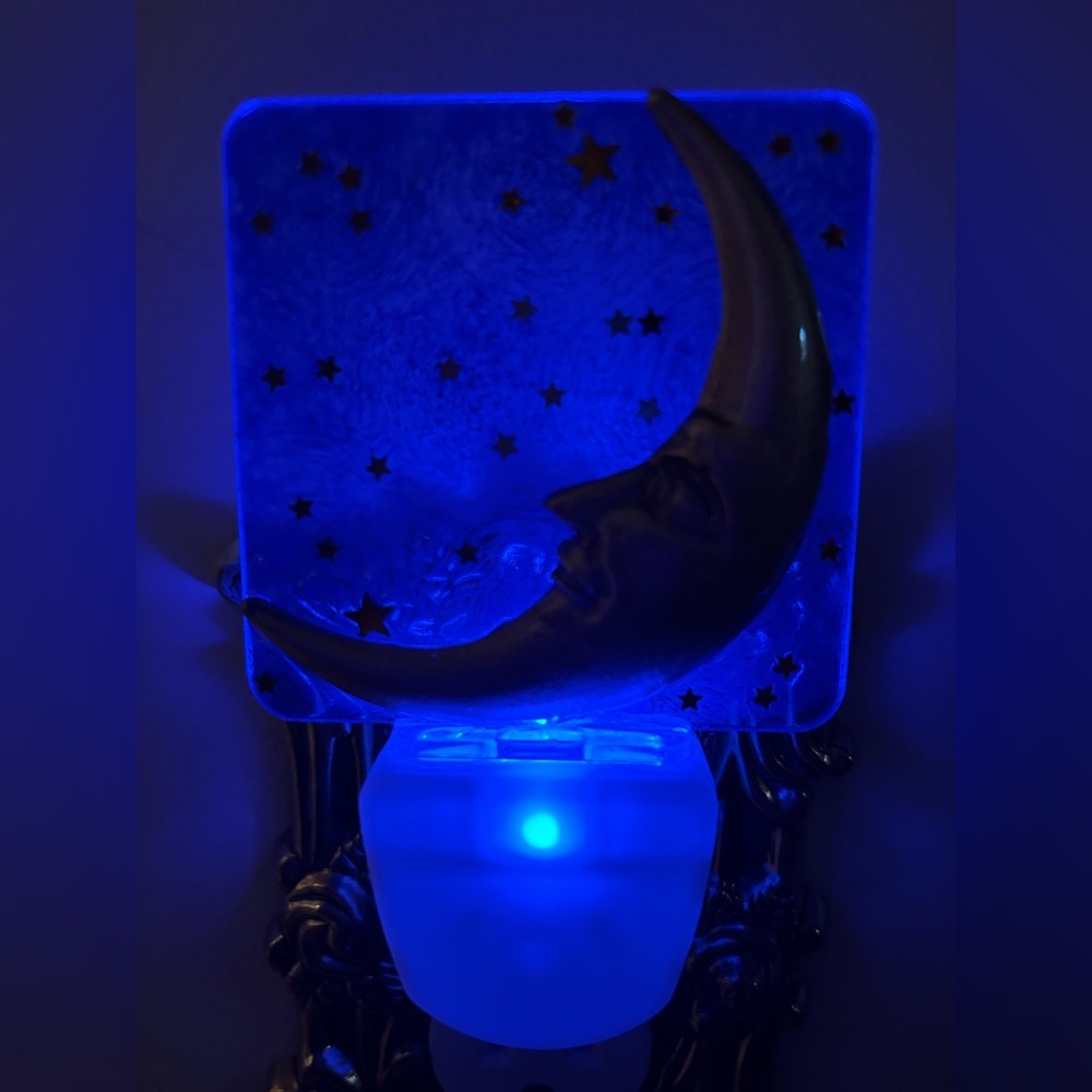 Celestial Moon Night Light, Vintage 90s Inspired Decor, Whimsigoth, Decoration - Picture 9 of 9